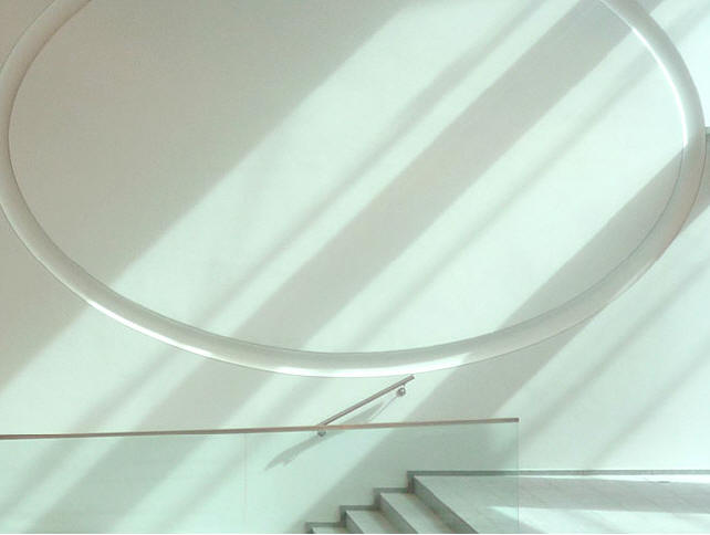 Susanna Niederer Relief 2010 Gips und Aluminium. 700 x 1250 x 4 cm. Mittim, Bahnhof Z�rich/Wallisellen